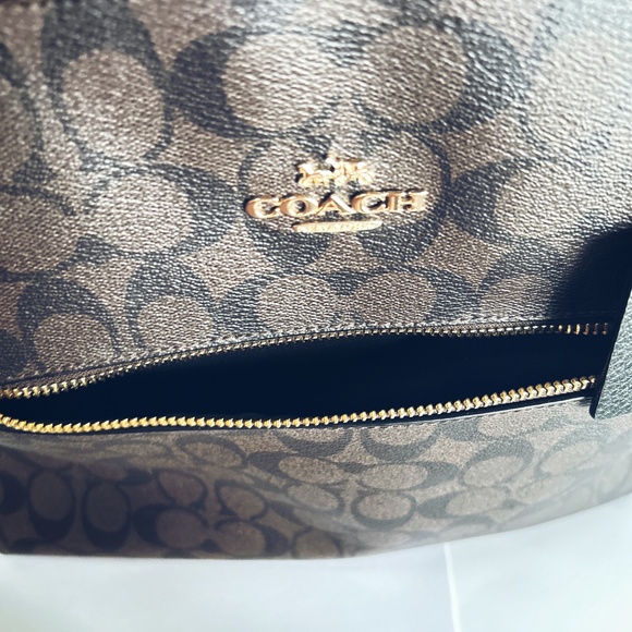 Coach Gallery Tote Signature Brown Black with over the Shoulder Straps - Picture 4 of 8